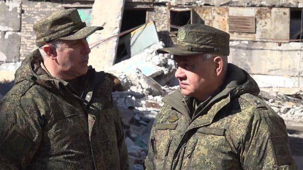 Сергей Шойгу проинспектировал российскую группировку войск «Восток» на Южно-Донецком направлении в зоне СВО - Sputnik Армения