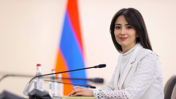 Пресс-секретарь МИД Ани Бадалян - Sputnik Армения