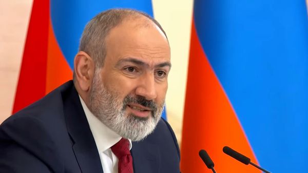 Ինչու որոշ հայամետ գործիչների թույլ չեն տալիս մուտք գործել ՀՀ. Փաշինյանի մեկնաբանությունը - Sputnik Արմենիա
