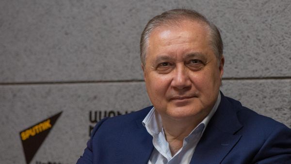 Врач-уролог, директор клиники МГУ, академик РАН Армаис Камалов в гостях радио Sputnik - Sputnik Армения