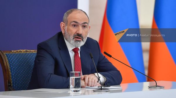 Նիկոլ Փաշինյանը ասուլիսին - Sputnik Արմենիա