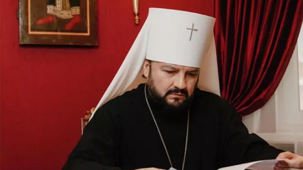 Временно управляющий Ереванско-Армянской епархией РПЦ, Патриарший экзарх Африки митрополит Клинский Леонид  - Sputnik Армения
