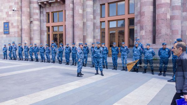 Ոստիկաններ - Sputnik Արմենիա