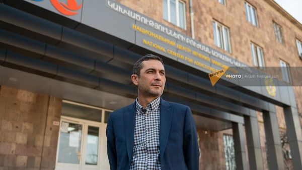 Директор Национального центра лечения зависимостей Сурен Назинян - Sputnik Армения