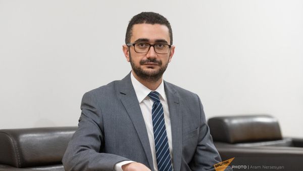 Միգրացիայի և քաղաքացիության ծառայության պետ Արմեն Ղազարյանը Sputnik Արմենիայում - Sputnik Արմենիա