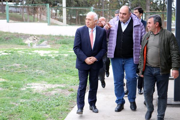 Վրաստանում ՀՀ դեսպան Աշոտ Սմբատյանը այցելել է Վրաստանի Կախեթիի մարզ - Sputnik Արմենիա