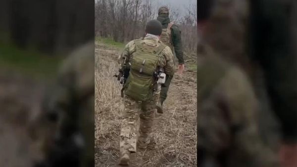Российские военные применяют FPV-дроны для распространения листовок - Sputnik Արմենիա