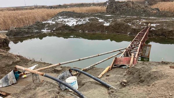 Сотрудники Инспекционного органа охраны природы и недр обнаружили случай незаконного недропользования на административной территории населенного пункта Ранчпар общины Масис Араратской области - Sputnik Армения