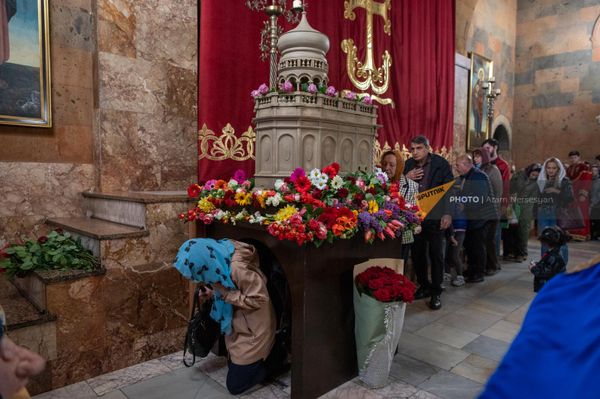 Страстная Пятница в церкви Сурб Саргис - Sputnik Армения