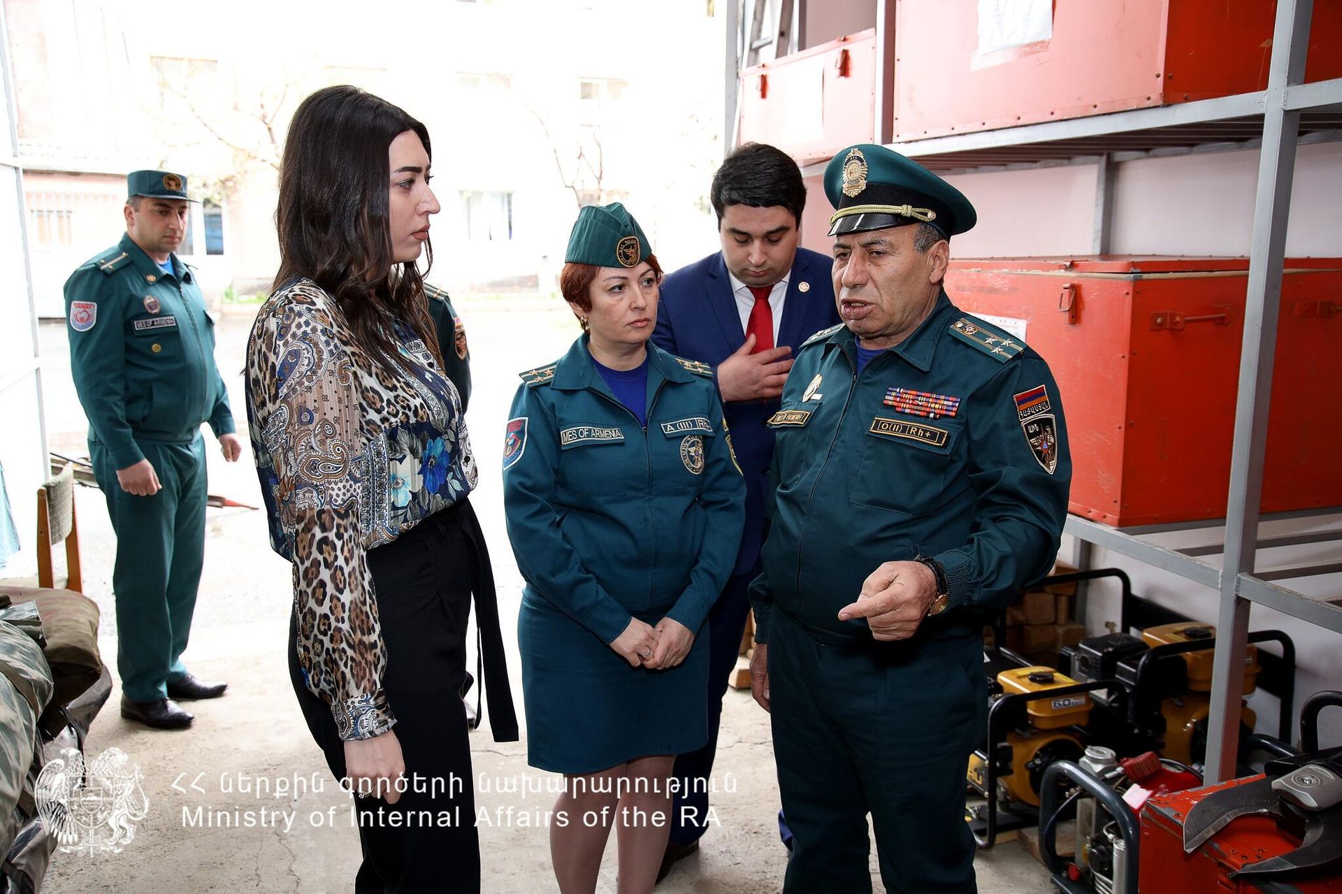 Замминистра внутренних дел Арпине Саркисян посетила Государственную академию кризисного управления, переданную в ведение МВД (8 апреля 2023). Еревaн - Sputnik Արմենիա, 1920, 08.04.2023
