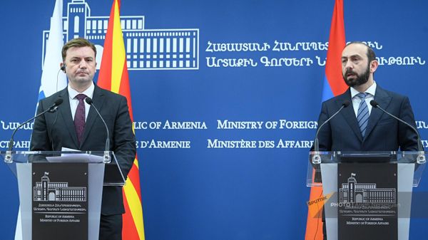 ԵԱՀԿ գործող նախագահի և ՀՀ ԱԳ նախարարի ասուլիսը - Sputnik Արմենիա