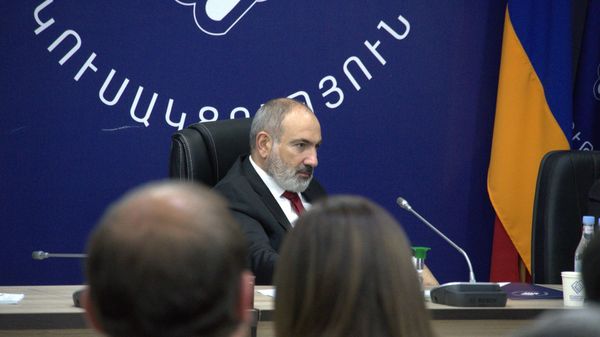 Заседание Инициативной группы партии Гражданский договор под председательством премьер-министра Никола Пашиняна (20 апреля 2023). Еревaн - Sputnik Армения