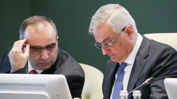 Находящийся с рабочим визитом в РФ вице-премьер Мгер Григорян принял участие в состоявшемся очередном заседании Совета Евразийской экономической комиссии (21 апреля 2023). Москва - Sputnik Армения