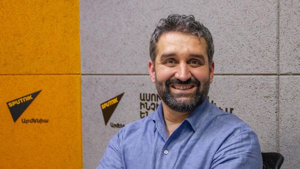 Пластический хирург Ашот Микаэлян в гостях радио Sputnik - Sputnik Армения