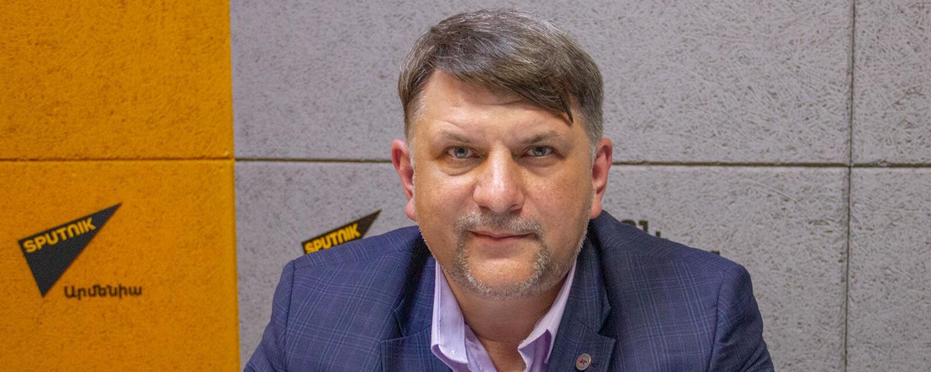 Эксперт Виктор Сапрыка в гостях радио Sputnik  - Sputnik Армения, 1920, 02.05.2023