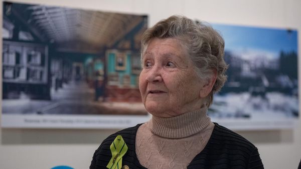 Житель блокадного Ленинграда Галина Петухова на открытии выставки, приуроченной к блокаде Ленинграда (26 января 2023). Еревaн - Sputnik Армения