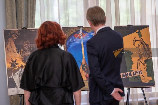 Выставка Пою тебя Армения моя в Доме-музее Арама Хачатуряна (28 апреля 2023). Еревaн Выставка Пою тебя Армения моя в Доме-музее Арама Хачатуряна (28 апреля 2023). Еревaн - Sputnik Армения