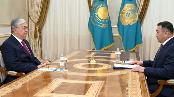 Президент Казахстана Касым-Жомарт Токаев принял председателя Комитета национальной безопасности Ермека Сагимбаева (2 мая 2023). Астана - Sputnik Армения