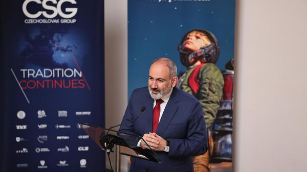 Выступление премьер-министра Армении Никола Пашиняна в центре трансатлантических отношений (4 мая 2023). Прага - Sputnik Армения