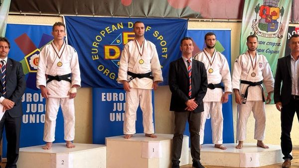 Роберт Геворкян завоевал золотую медаль на третьем чемпионате Европы по дзюдо среди глухих - Sputnik Армения