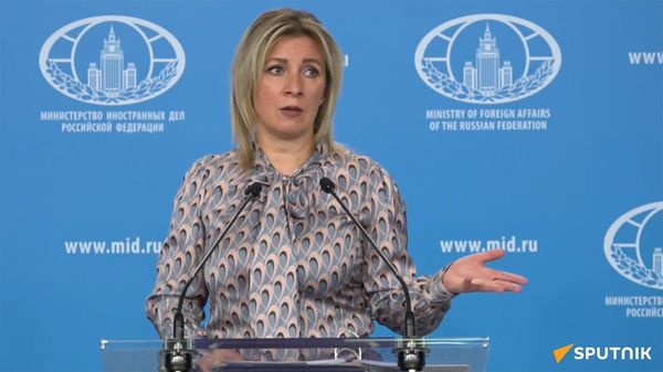 Мария Захарова во время еженедельного брифинга (17 мая 2023). Москва - Sputnik Армения