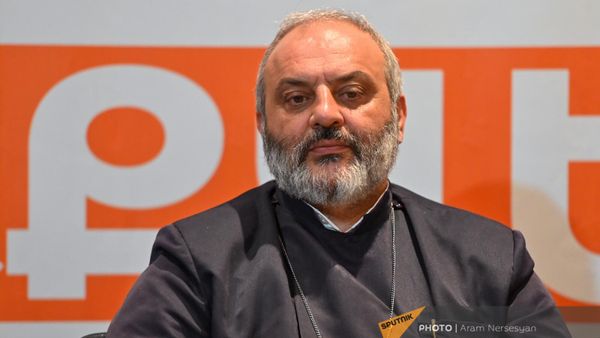Բագրատ Սրբազան Գալստանյան - Sputnik Արմենիա