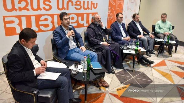Пресс-конференция инициативной группы по защите Карабаха (23 мая 2023). Еревaн - Sputnik Армения