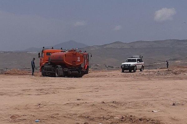 Հրշեջները Նուբարաշենի աղբավայրում - Sputnik Արմենիա
