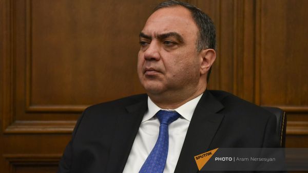 Глава МВД Ваге Казарян на обсуждении бюджетного отчета 2022 года (29 мая 2023). Еревaн - Sputnik Армения
