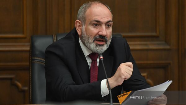 Премьер-министр Никол Пашинян на обсуждении бюджетного отчета 2022 года (29 мая 2023). Еревaн - Sputnik Армения