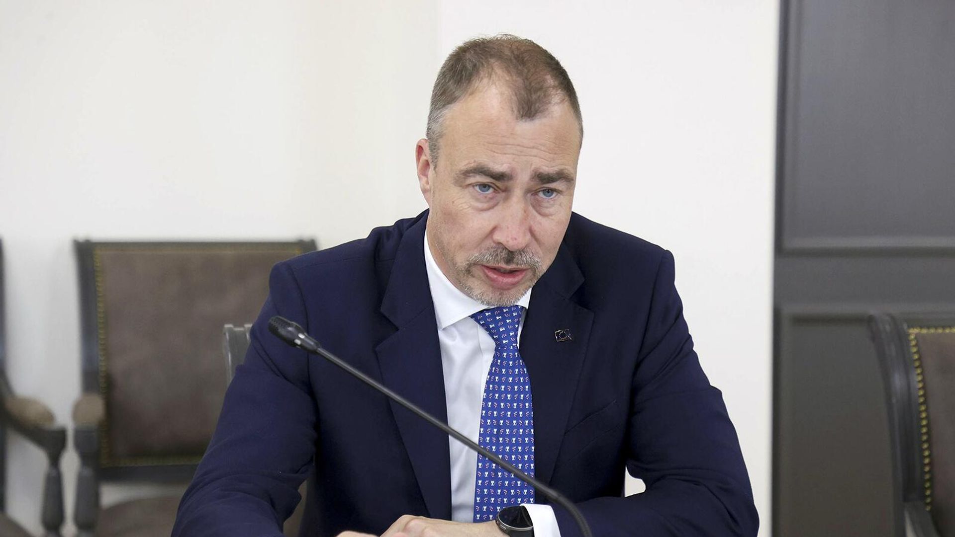 Министр иностранных дел Арарат Мирзоян принял специального представителя ЕС по Южному Кавказу и кризису в Грузии Тойво Клаара (6 июня 2023). Еревaн - Sputnik Армения, 1920, 04.12.2023