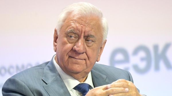 Председатель Коллегии Евразийской экономической комиссии Михаил Мясникович на открытии II Молодежный форум СНГ И ЕАЭС (7 июня 2023). Сочи - Sputnik Армения