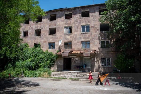 Արցախի պողոտայի 4-րդ նրբանցքի վթարային շենքը - Sputnik Արմենիա