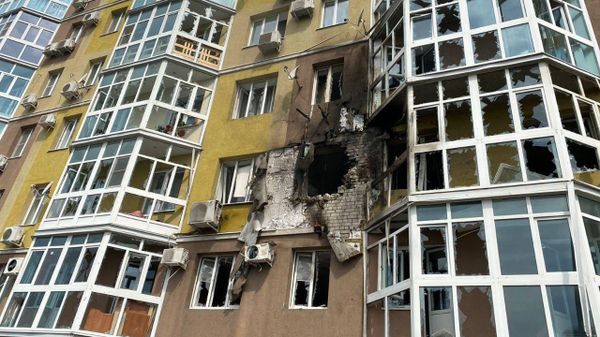 Пострадавшее от удара беспилотника здание в Воронеже - Sputnik Армения