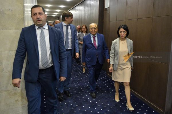 Երևանում մեկնարկել է հայ-ռուսական կրթական համաժողովը - Sputnik Արմենիա