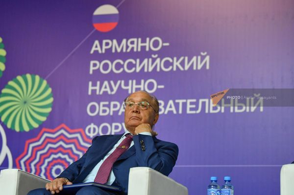 Մոսկվայի Մ. Վ Լոմոնոսովի անվան պետական համալսարանի ռեկտոր Վիկտոր Սադովնիչին - Sputnik Արմենիա