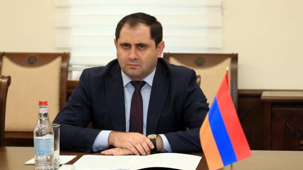 Министр обороны Сурен Папикян  - Sputnik Армения