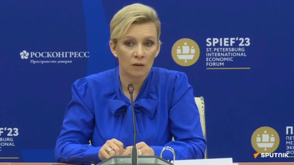 Россия постоянно занимается армяно-азербайджанским урегулированием - Мария Захарова - Sputnik Армения