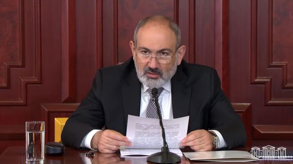 Премьер-министр Никол Пашинян на заседании комиссии НС по изучению обстоятельств 44-дневной войны (20 июня 2023). Еревaн - Sputnik Армения