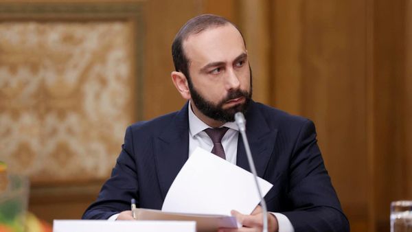 Министр иностранных дел Армении Арарат Мирзоян на заседании глав МИД стран - членов ОДКБ в узком формате (20 июня 2023). Минск - Sputnik Армения