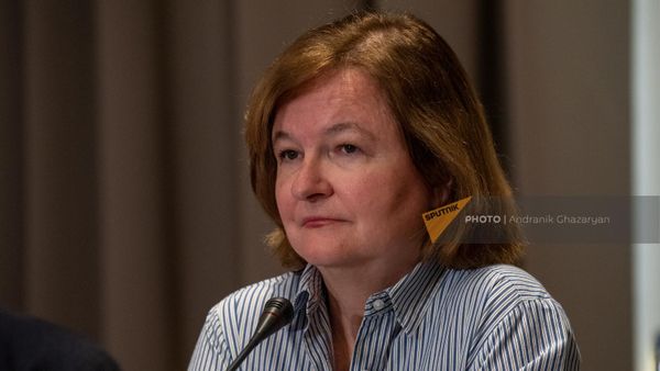 Председательподкомитета по безопасности и обороне Европейского парламента Натали Луазо на пресс-конференции (21 июня 2023). Еревaн - Sputnik Армения