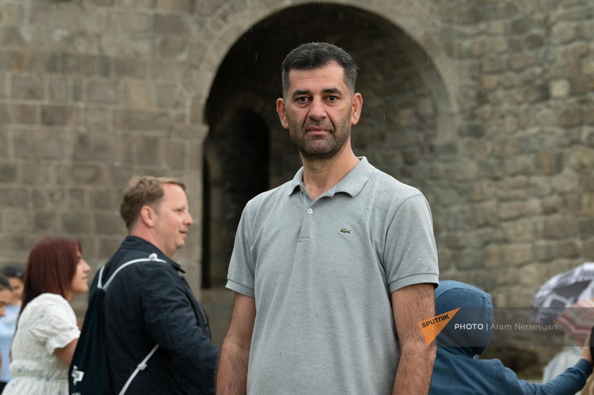 Актер и худрук Капанского драмтеатра Андраник Хачатрян на фестивале В горах в Татеве - Sputnik Արմենիա, 1920, 26.06.2023