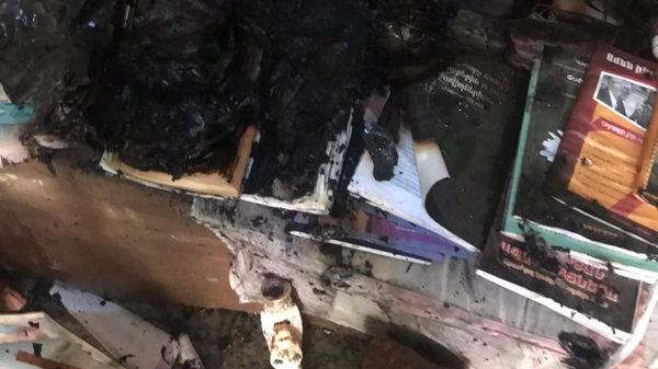 Последствия пожара в часовне церкви Святого Минаса в селе Ширак (30 июня 2023). Ширакская область - Sputnik Армения