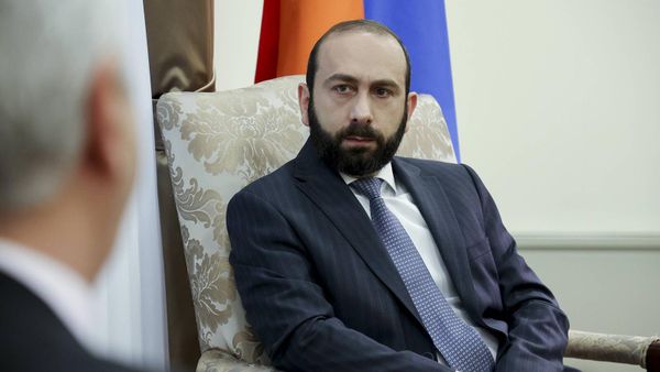 Արարատ Միրզոյան - Sputnik Արմենիա