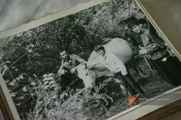 Архивные фотографии Альберта Гулиняна в роли Гикора из одноименного фильма режиссера Сергея Исраеляна (Арменфильм, 1982г) - Sputnik Армения