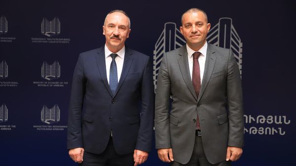 Վահան Քերոբյանն ու Ալեքսանդր Կոնյուկը - Sputnik Արմենիա