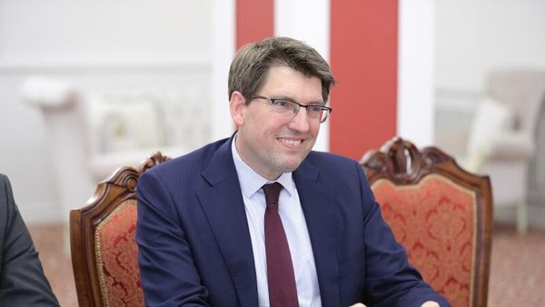 Заместитель председателя НС Рубен Рубинян принял политического директора по вопросам стран Восточной Европы, Южного Кавказа и Центральной Азии МИД Германии Матиаса Лютенберга (17 июля 2023). Еревaн - Sputnik Արմենիա