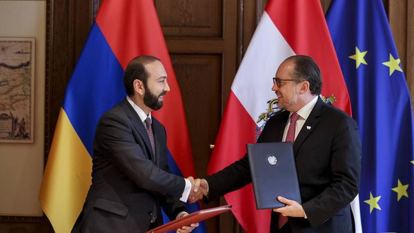 Встреча министров иностранных дел Армении и Австрии Арарата Мирзояна и Александра Шалленберга (18 июля 2023). Вена - Sputnik Армения