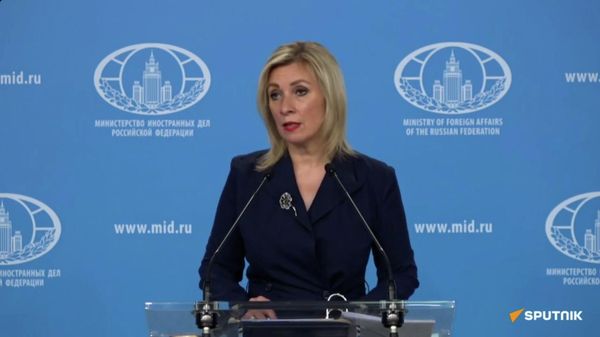 Анкара - не сторона трехсторонних заявлений, на основе которых российские миротворцы находятся в Нагорном Карабахе: Захарова - Sputnik Армения