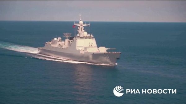 Моряки ВМФ России и ВМС Китая выполнили совместные артиллерийские стрельбы на учениях Север Взаимодействие-2023 - Sputnik Армения
